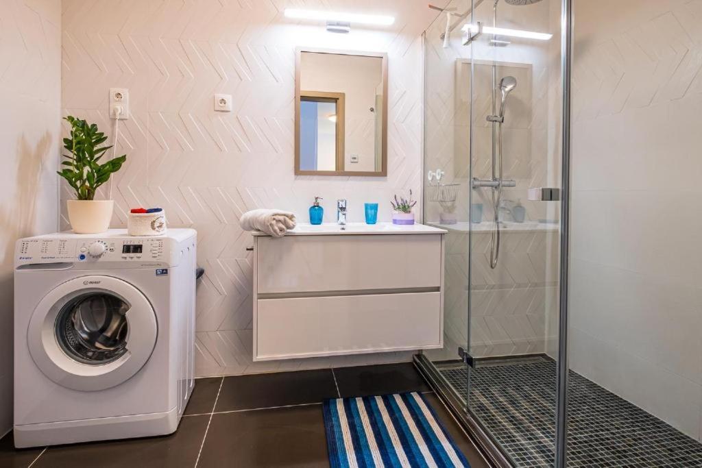 Fuered Luxury Apartman With Private Pool Балатонфюред Экстерьер фото