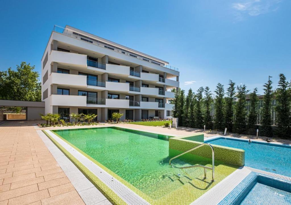 Fuered Luxury Apartman With Private Pool Балатонфюред Экстерьер фото
